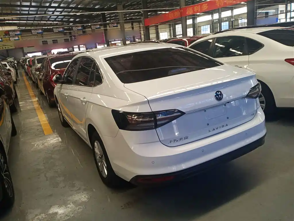Lavida 2025 Xinrui 1.5L Outstanding Xinyi Edition купить на сайте DeffCars