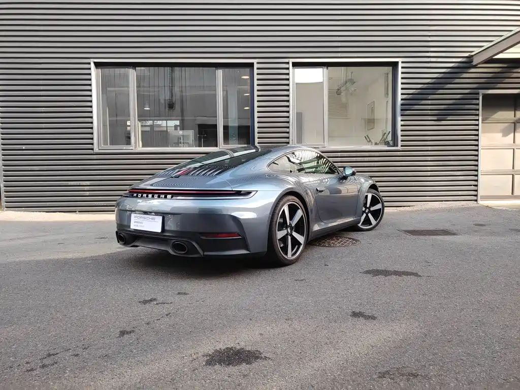 Porsche 911 2026 Carrera 3.0T купить на сайте DeffCars