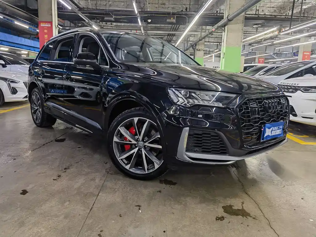 Audi Q7 2020 55 TFSI quattro S line sports купить на сайте DeffCars