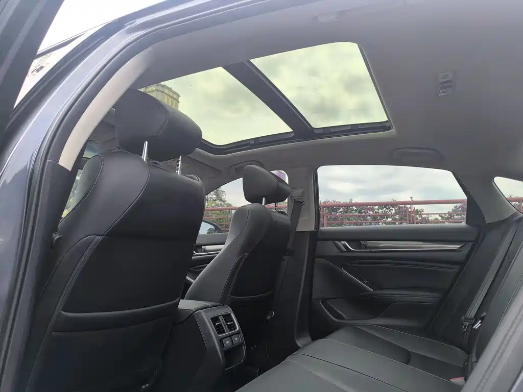 Accord 2022 260TURBO Magic Night Premium Edition купить на сайте DeffCars