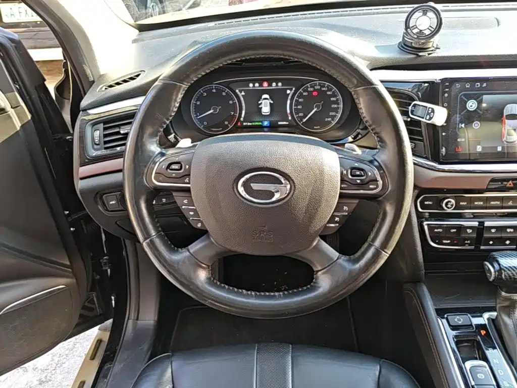 Trumpchi GS8 2017 320T 2WD Luxury Connected Edition (seven seats) купить на сайте DeffCars