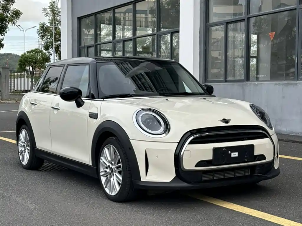 Mini 2022 1.5T COOPER Classic Five-Door Edition купить на сайте DeffCars