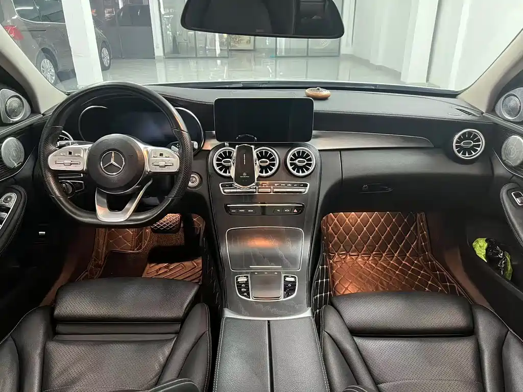 Mercedes-Benz C-Class 2021 C 200 L Fashionable Sports Edition купить на сайте DeffCars