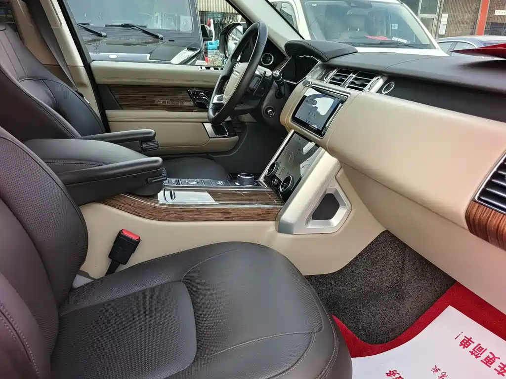 Range Rover 2019 3.0 SCV6 Legend Edition купить на сайте DeffCars