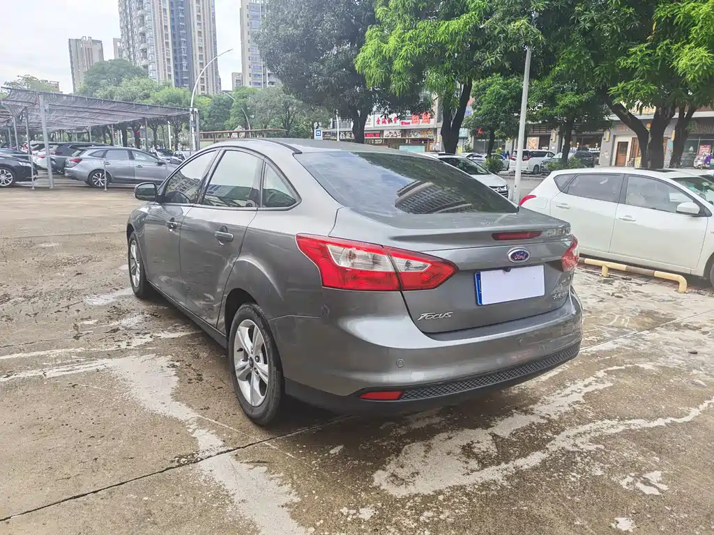 Focus 2012 sedan 1.6L automatic fashion model купить на сайте DeffCars
