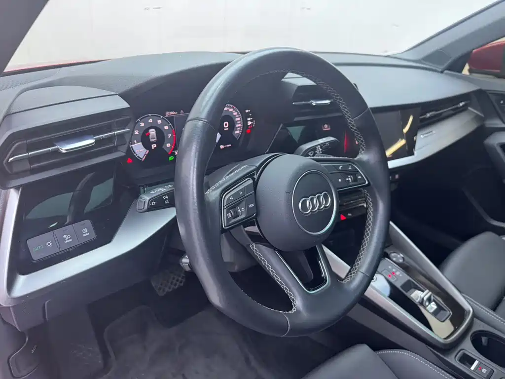 Audi A3 2022 A3L Limousine 35 TFSI Fashionable and Sporty купить на сайте DeffCars