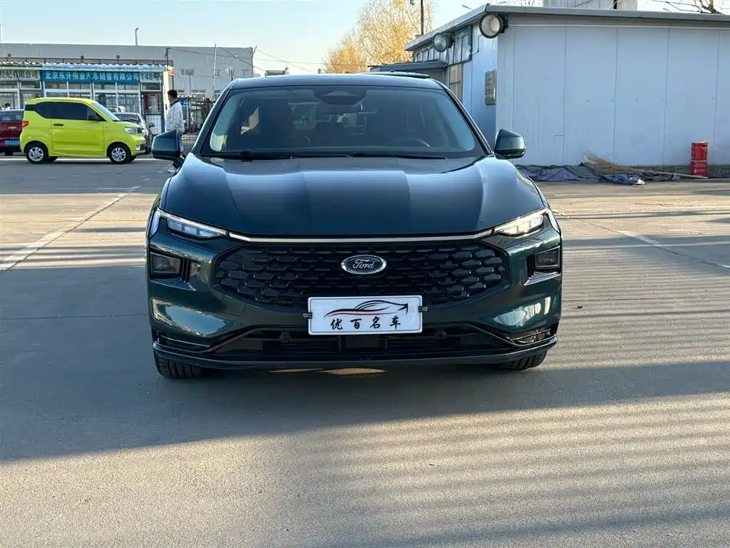 Mondeo 2023 EcoBoost 180 Luxury купить на сайте DeffCars