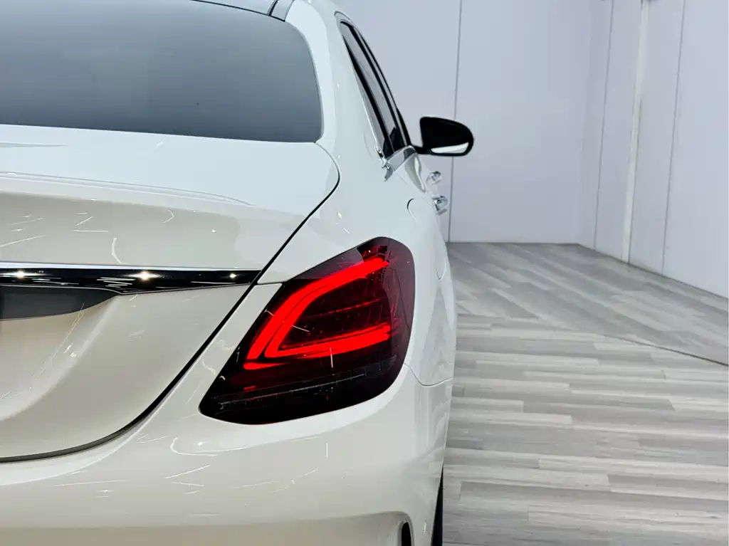 Mercedes-Benz C-Class 2020 C 260 L Sports Edition купить на сайте DeffCars