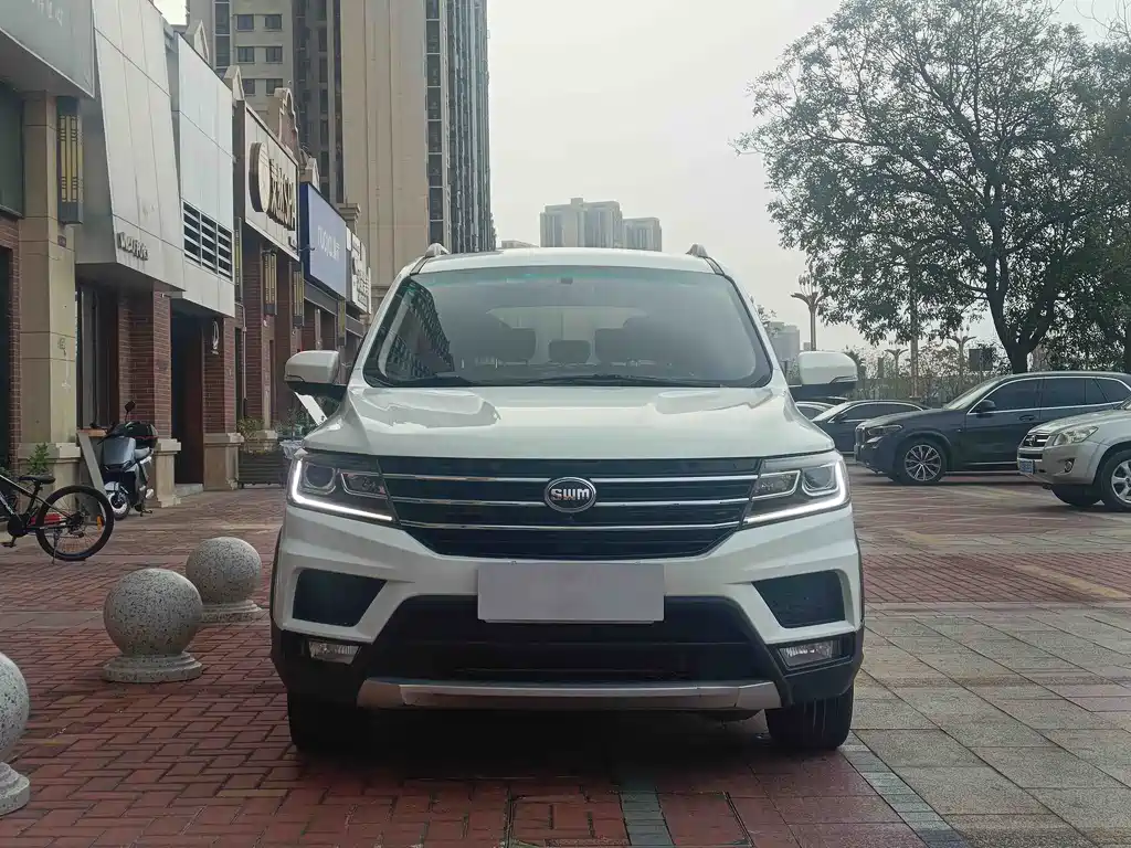 SWM X3 2020 1.5L manual fashion type 7 seats купить на сайте DeffCars