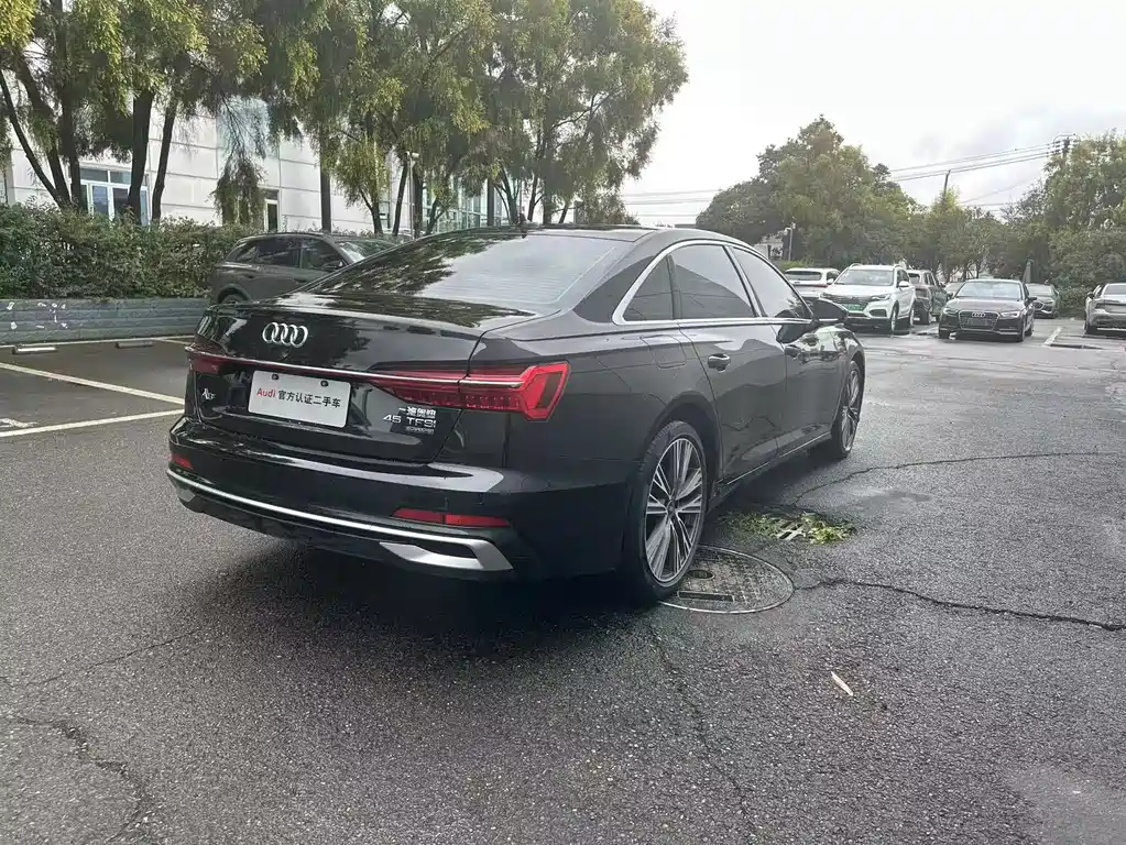 Audi A6L 2024 45 TFSI quattro premium dynamic model купить на сайте DeffCars