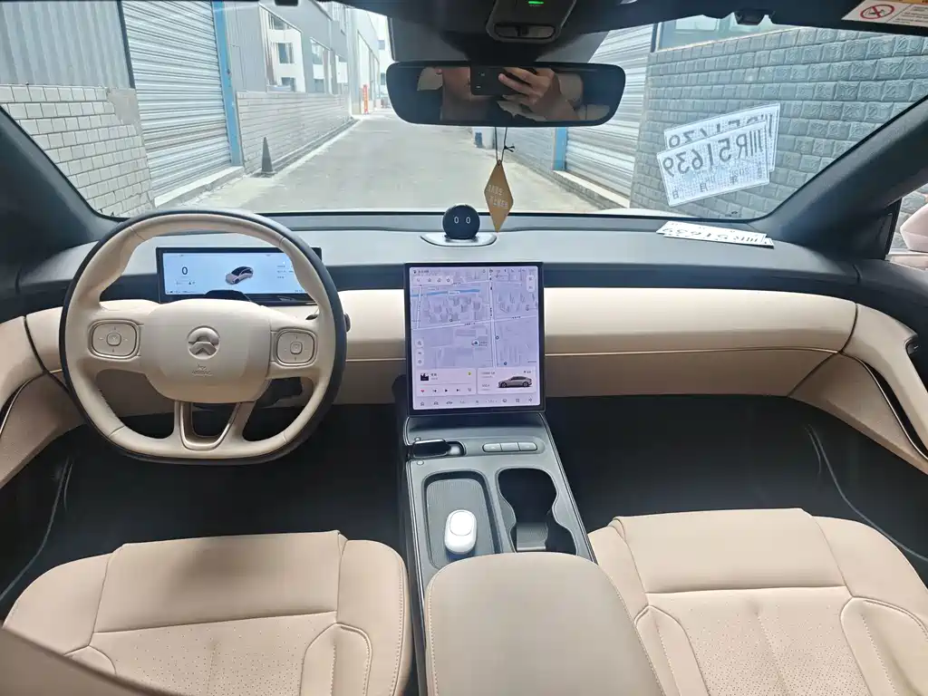 NIO ET5 2024 model 75kWh купить на сайте DeffCars