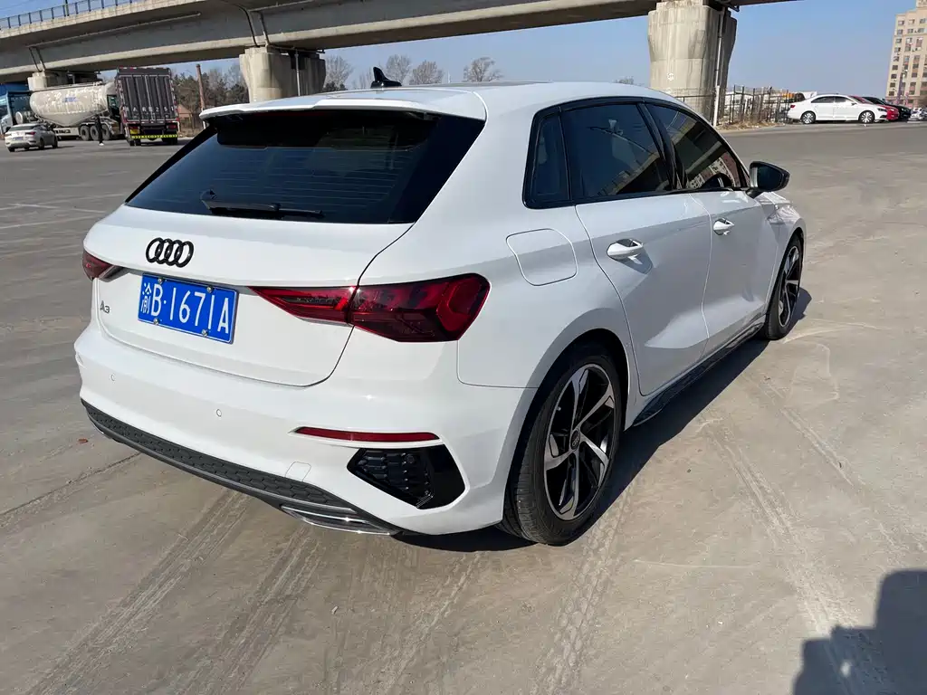Audi A3 2023 Sportback 35 TFSI aggressive sports model купить на сайте DeffCars