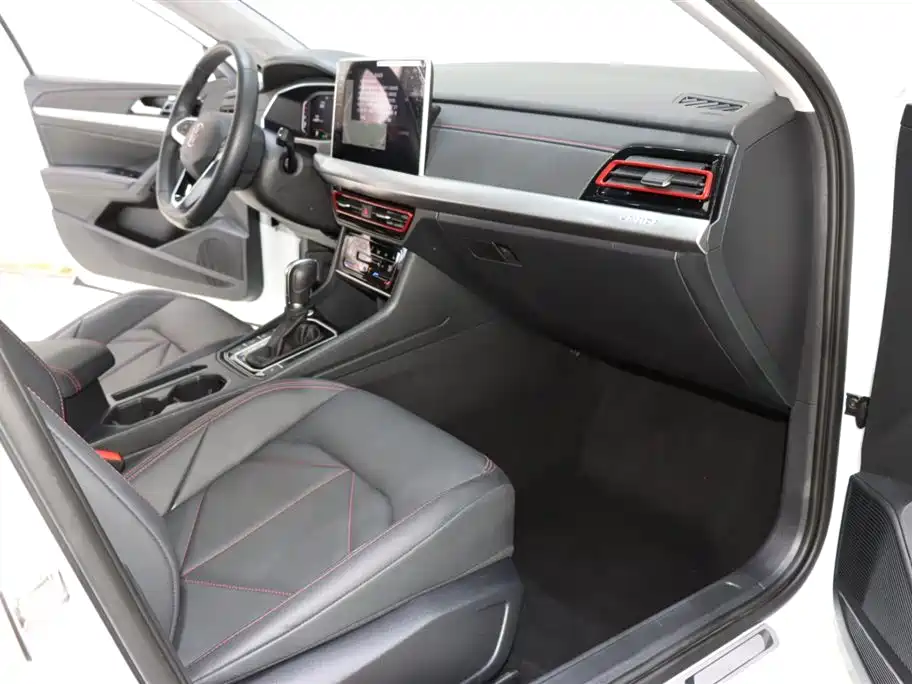 Lavida 2024 300TSI DSG Starry Sky Leading Edition купить на сайте DeffCars