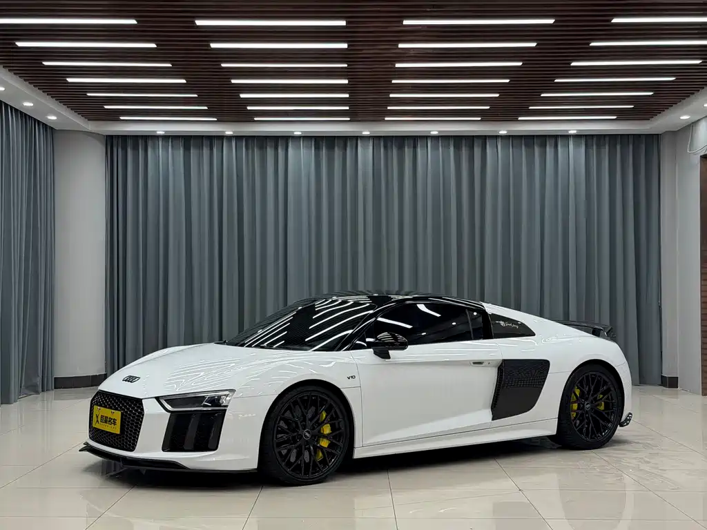 Audi R8 2016 V10 Coupe Performance купить на сайте DeffCars