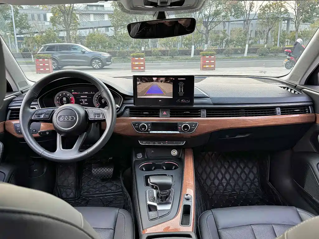 Audi A4L 2020 40 TFSI luxury and elegant model купить на сайте DeffCars