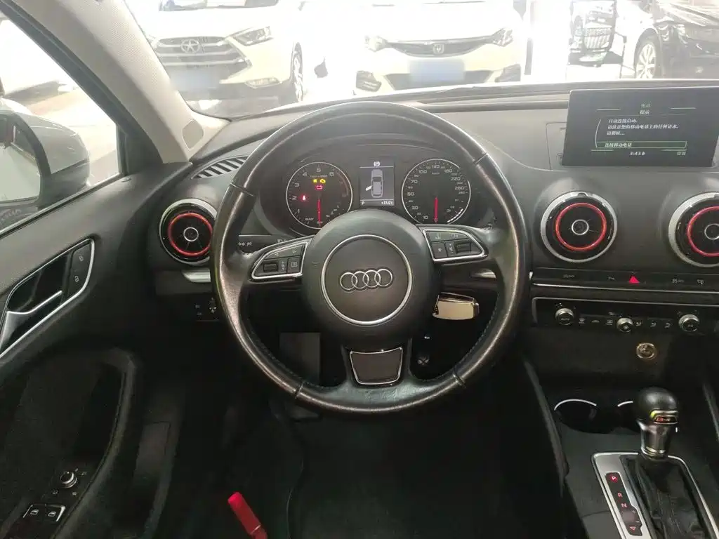 Audi A3 2016 Sportback 35 TFSI Fashion купить на сайте DeffCars