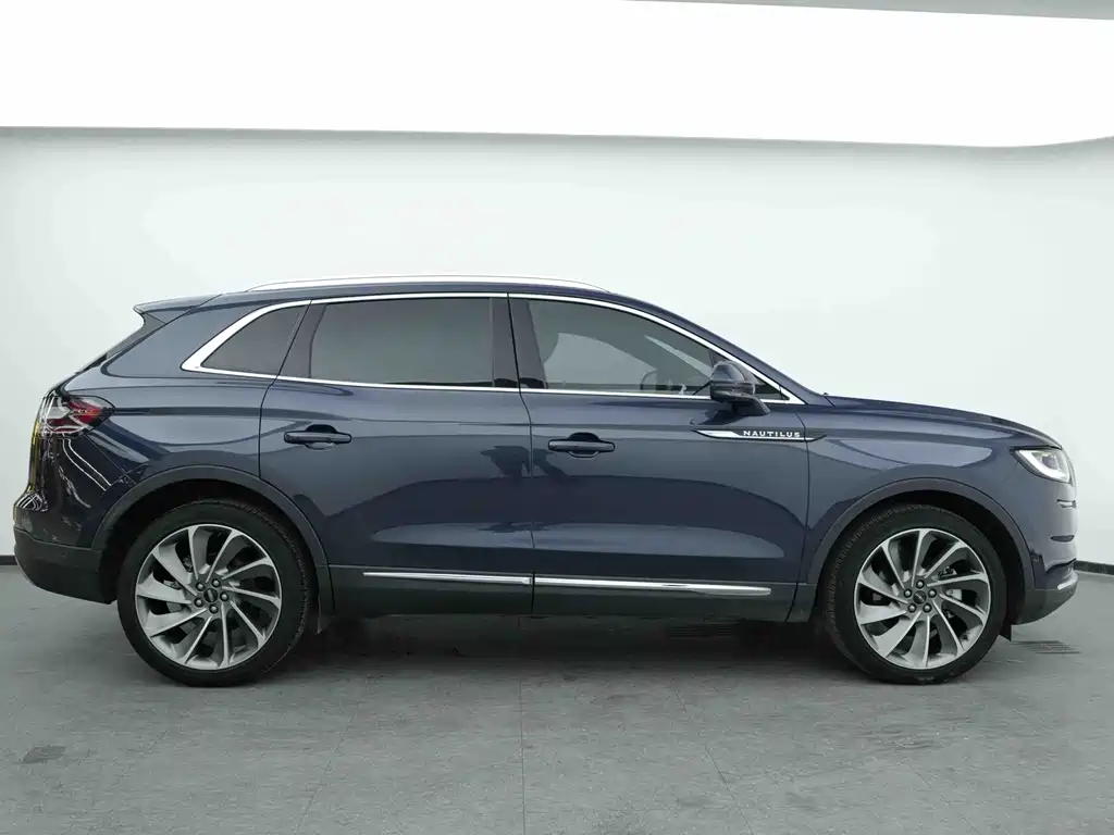 Voyager 2022 2.7T four-wheel drive elegant version купить на сайте DeffCars