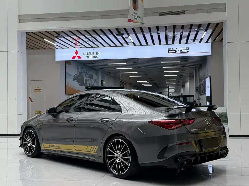 Mercedes-Benz CLA AMG 2023 AMG CLA 35 4MATIC купить на сайте DeffCars