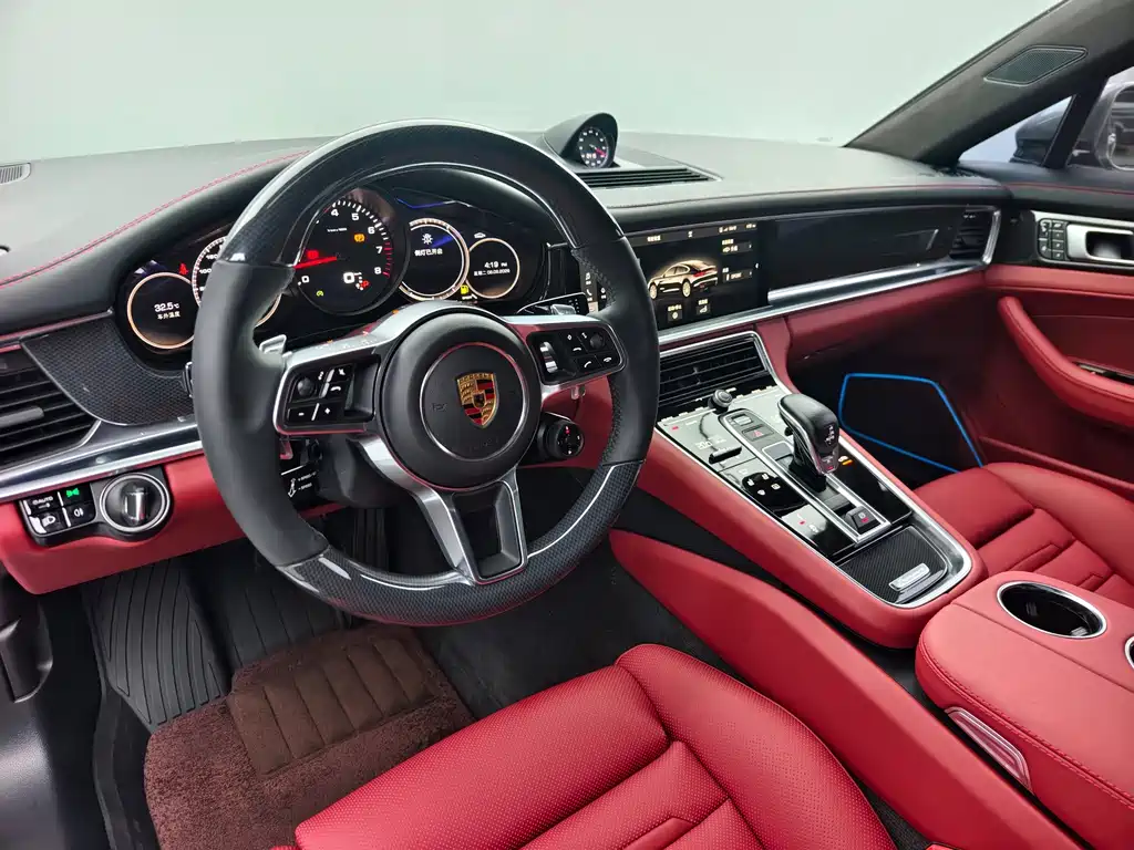 Panamera 2017 4 Executive Extended Edition 3.0T купить на сайте DeffCars