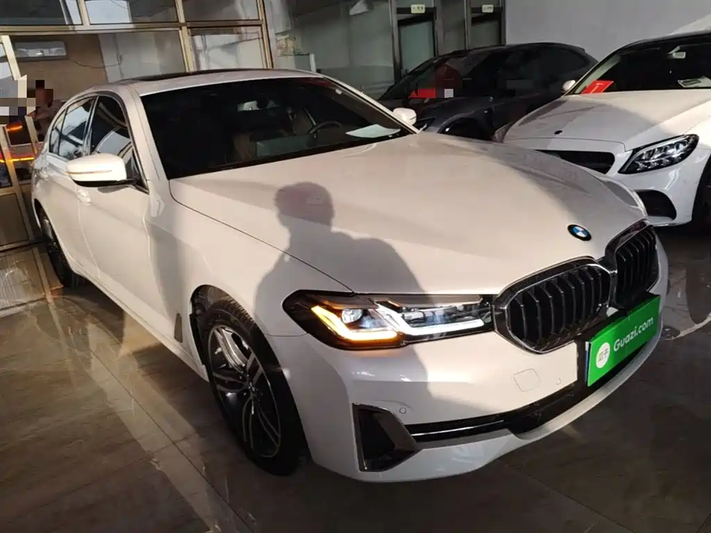 BMW 5 Series 2022 facelift 530Li leading model luxury package купить на сайте DeffCars