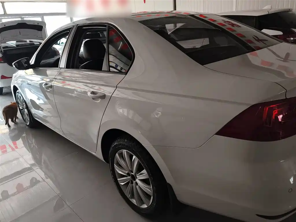 Bora 2019 facelift Bora Legend 1.5L automatic fashion model National VI купить на сайте DeffCars