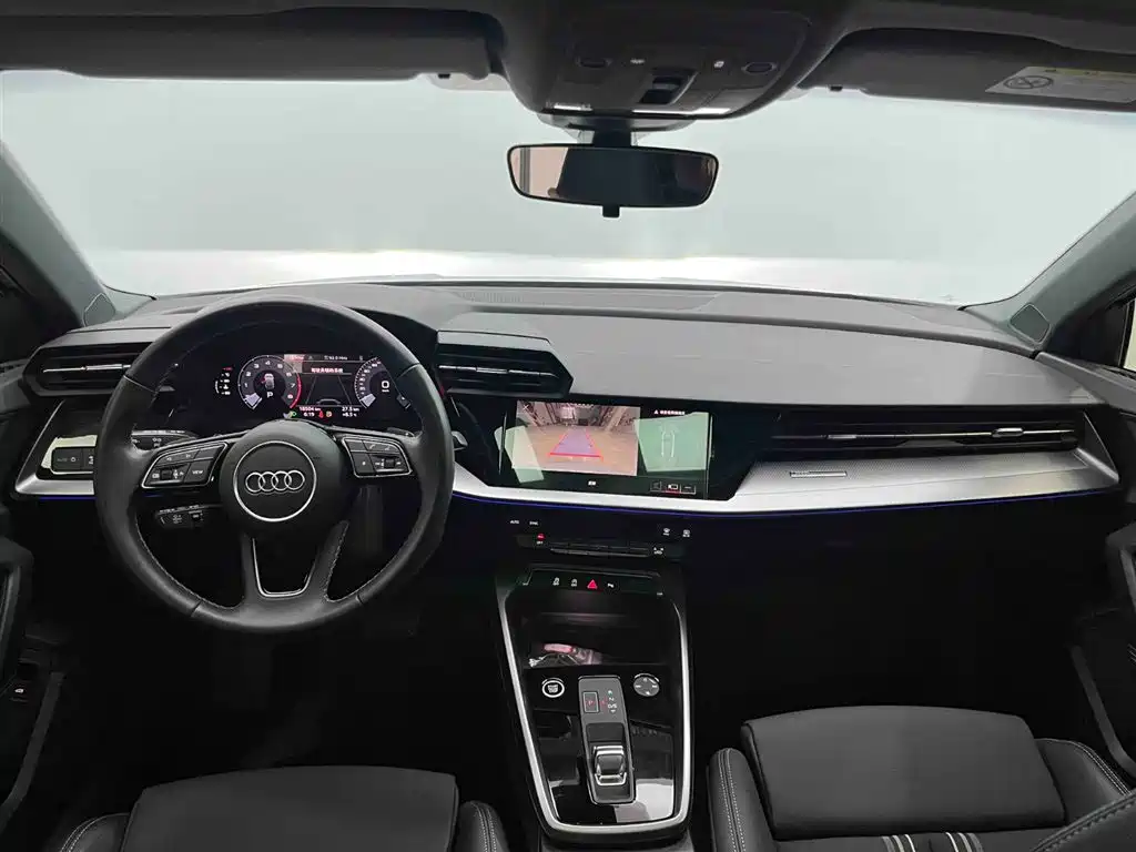 Audi A3 2023 facelift Sportback 35 TFSI stylish and sporty купить на сайте DeffCars