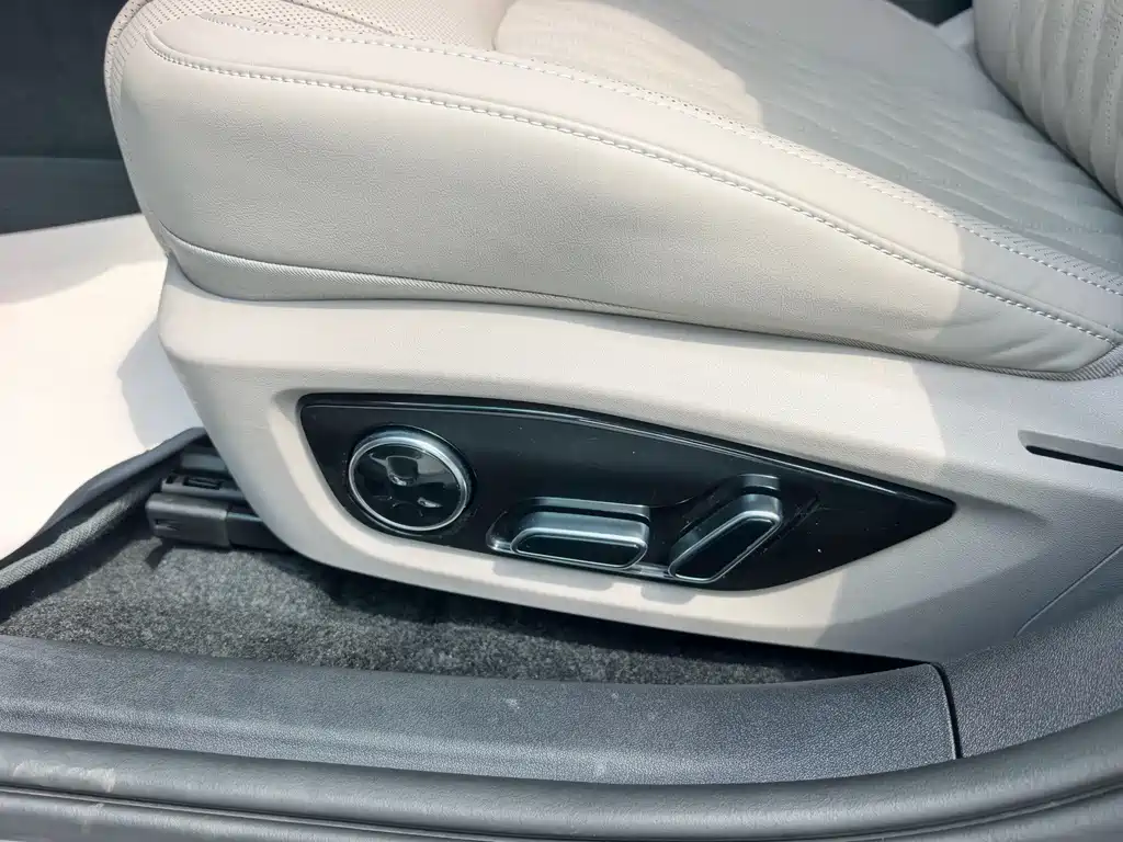 Han 2025 DM-i 125KM lidar smart driving model купить на сайте DeffCars