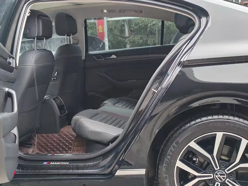 Magotan 2020 330TSI DSG leading model купить на сайте DeffCars