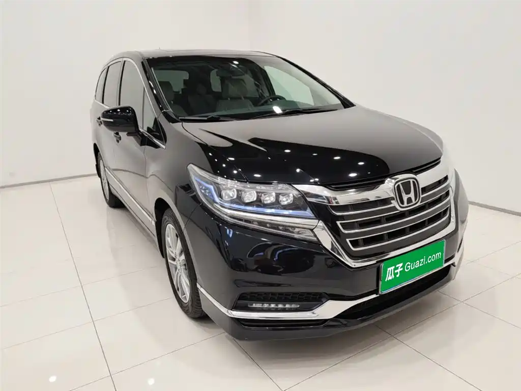 Alison 2019 2.0L Hybrid Deluxe Edition купить на сайте DeffCars