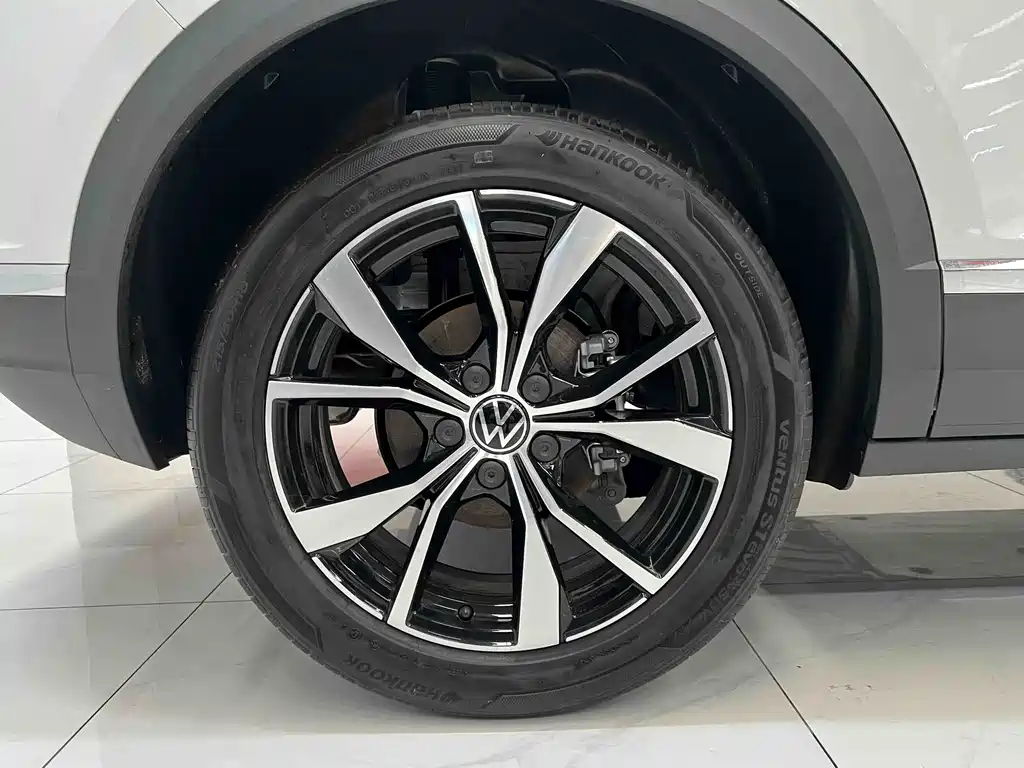 T-ROC 2025 model 2 facelift 280TSI DSG two-wheel drive time version купить на сайте DeffCars