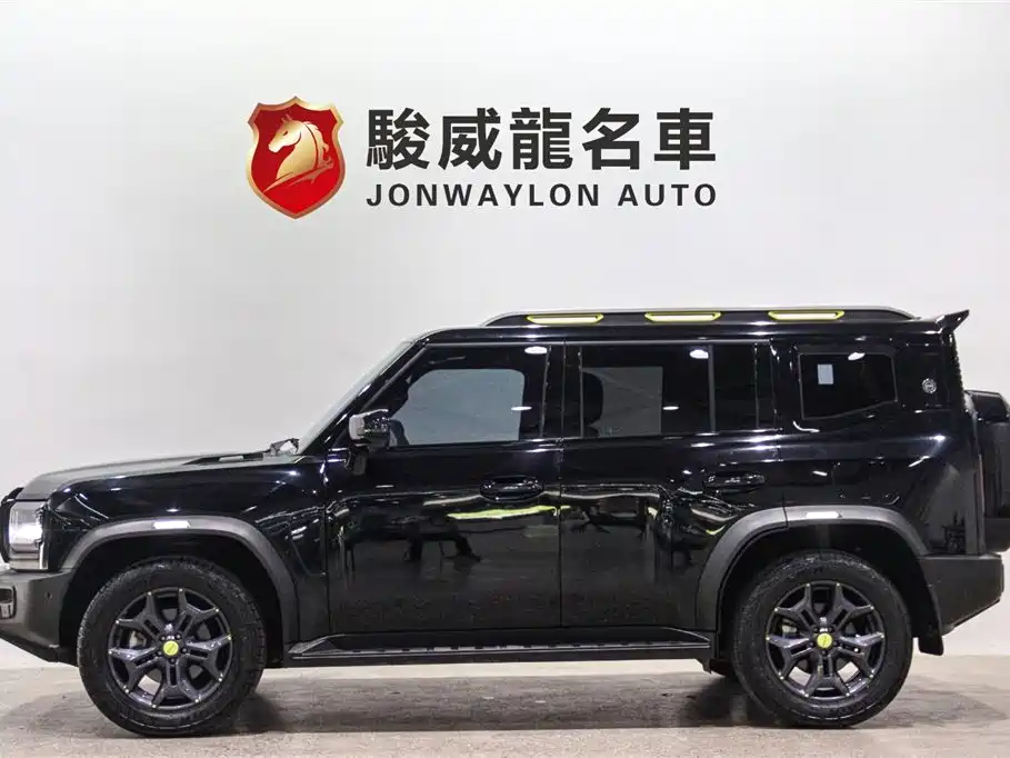Jietu Traveler 2023 2.0T four-wheel drive crossover PRO+ купить на сайте DeffCars