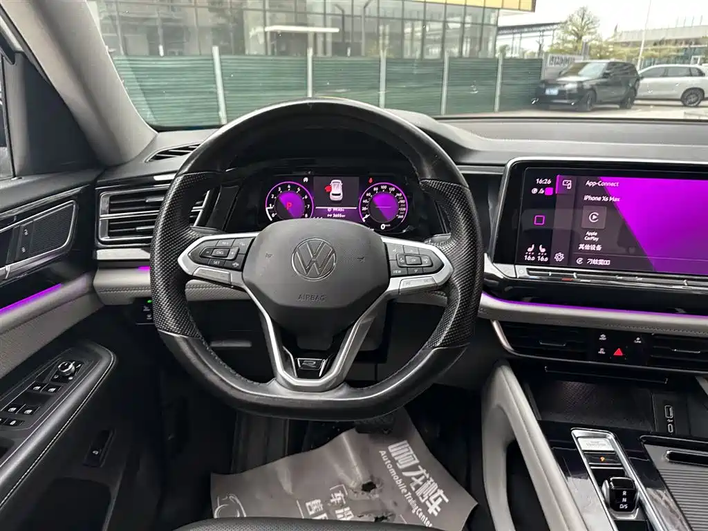 Touron 2021 Touron X 330TSI two-wheel drive luxury version купить на сайте DeffCars
