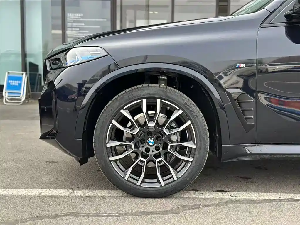 BMW X5 2025 xDrive 40Li M Sports Night Package купить на сайте DeffCars
