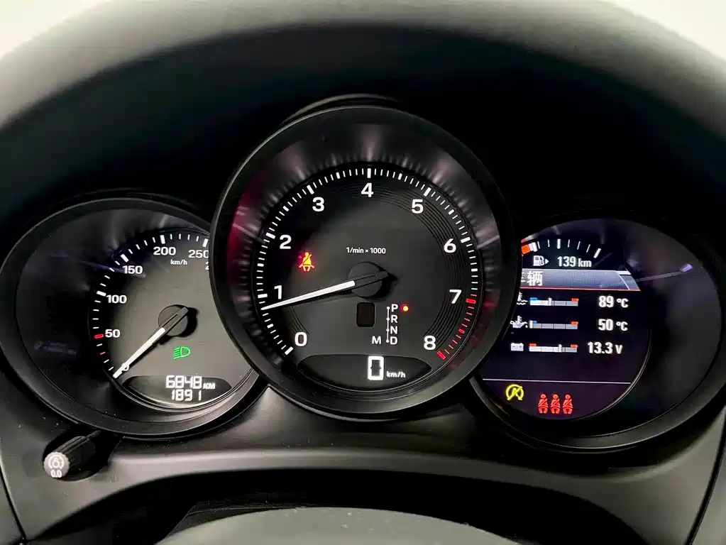 Macan 2025 Macan 2.0T Dream Edition купить на сайте DeffCars