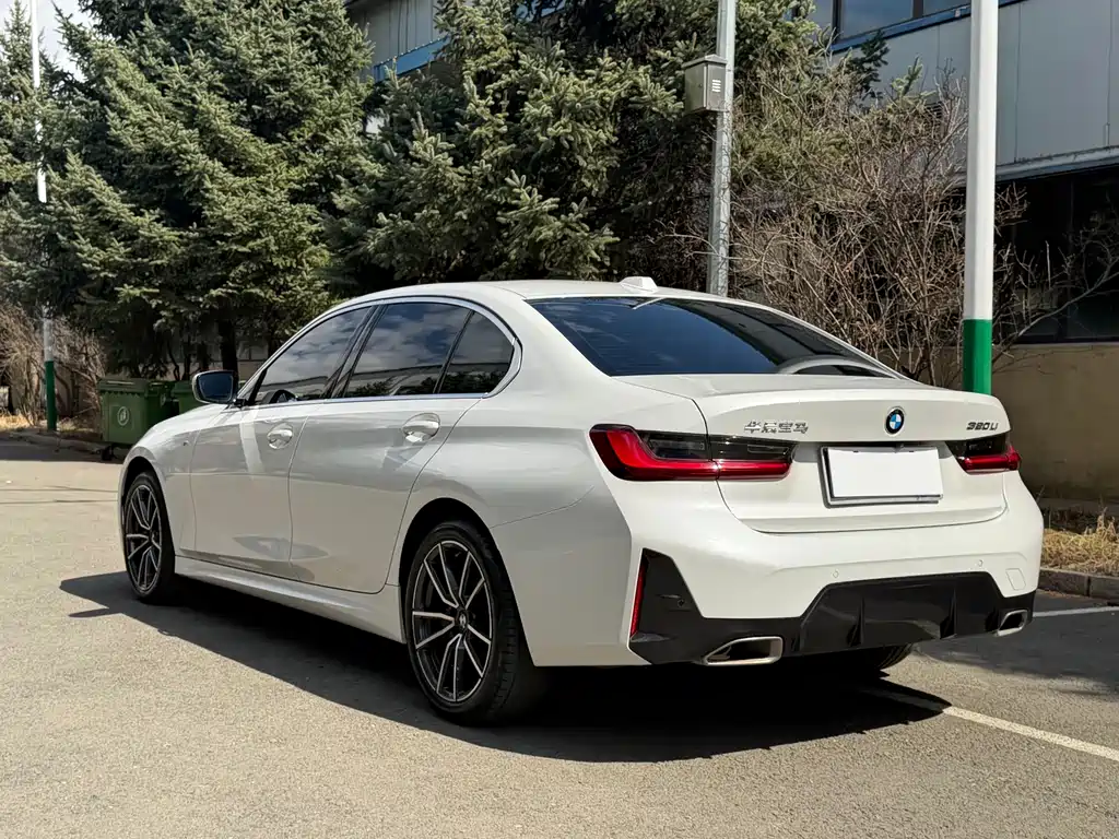 BMW 3 Series 2023 320Li M Sports Package купить на сайте DeffCars