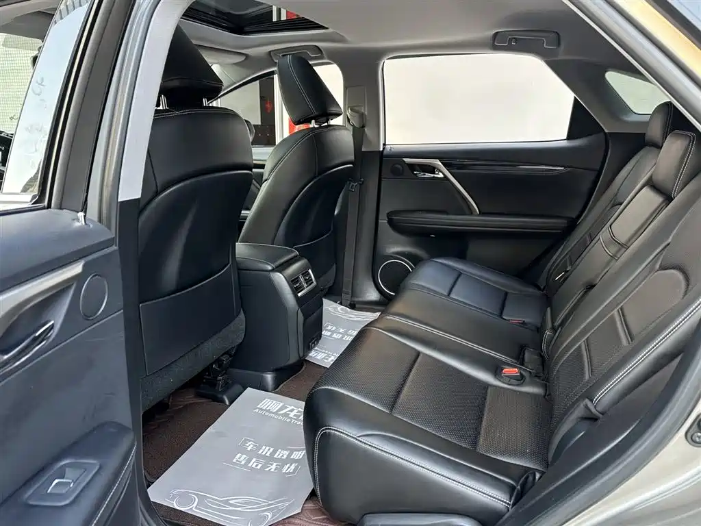Lexus RX 2020 facelift 300 two-wheel drive elite version купить на сайте DeffCars