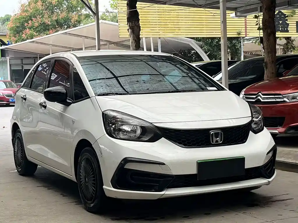 Fit 2021 1.5L CVT tide version купить на сайте DeffCars