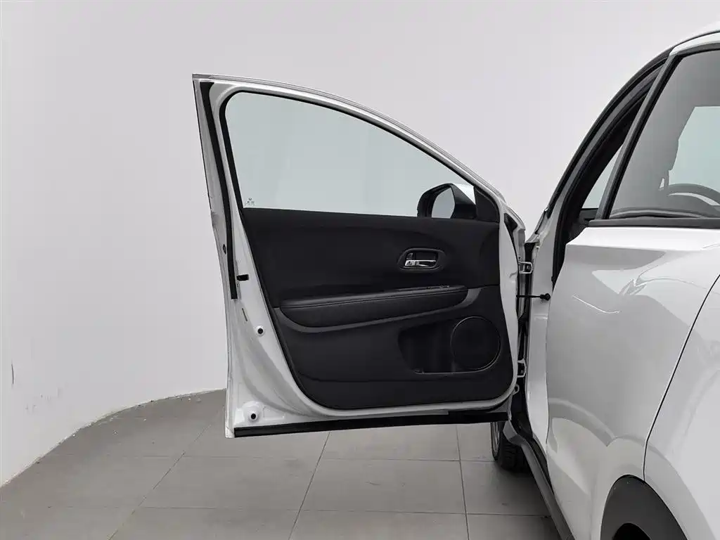 Honda XR-V 2021 1.5L CVT Classic Edition купить на сайте DeffCars