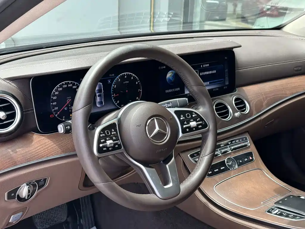 Mercedes-Benz E-Class 2020 E 300 L Luxury Model купить на сайте DeffCars