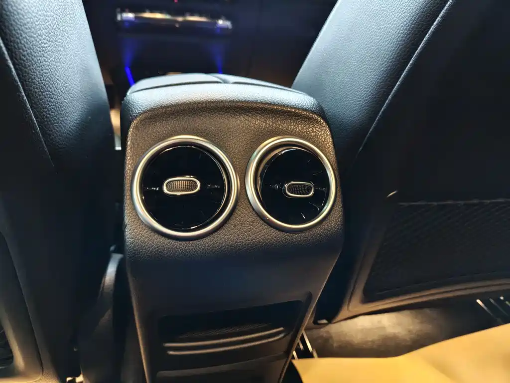 Mercedes-Benz GLB 2022 GLB 220 4MATIC купить на сайте DeffCars