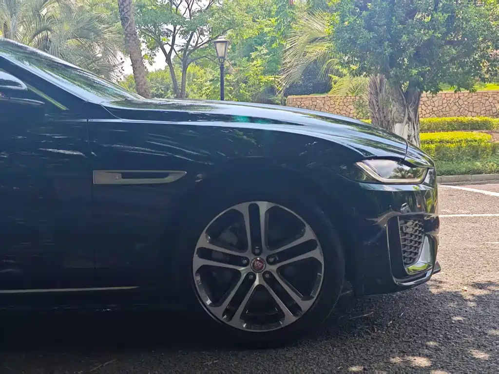 Jaguar XEL 2023 2.0T 250PS R-DYNAMIC S Advanced Sports Edition купить на сайте DeffCars