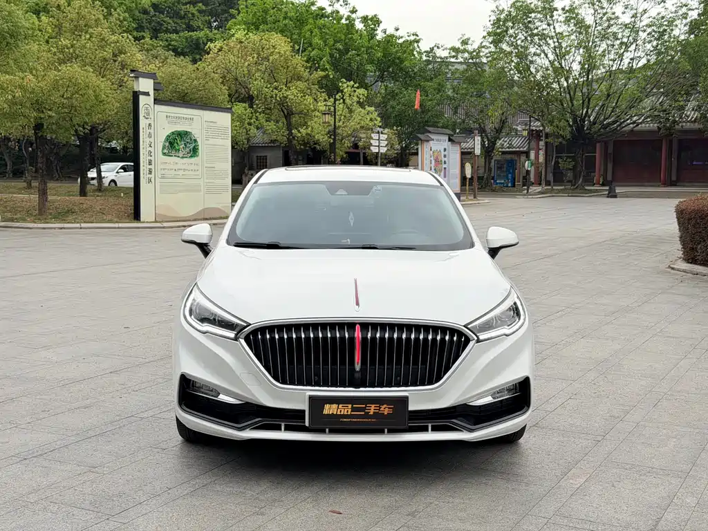 Hongqi H5 2022 classic model facelift 1.8T automatic smart connected flag rhyme version купить на сайте DeffCars