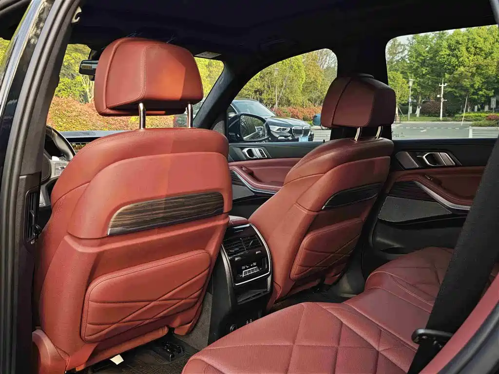 BMW X5 2022 facelift xDrive 40Li M sports package купить на сайте DeffCars