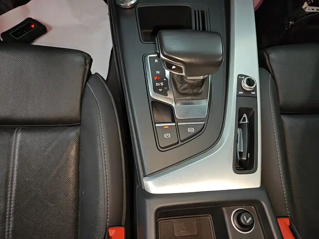 Audi A4L 2020 40 TFSI luxury and dynamic model купить на сайте DeffCars