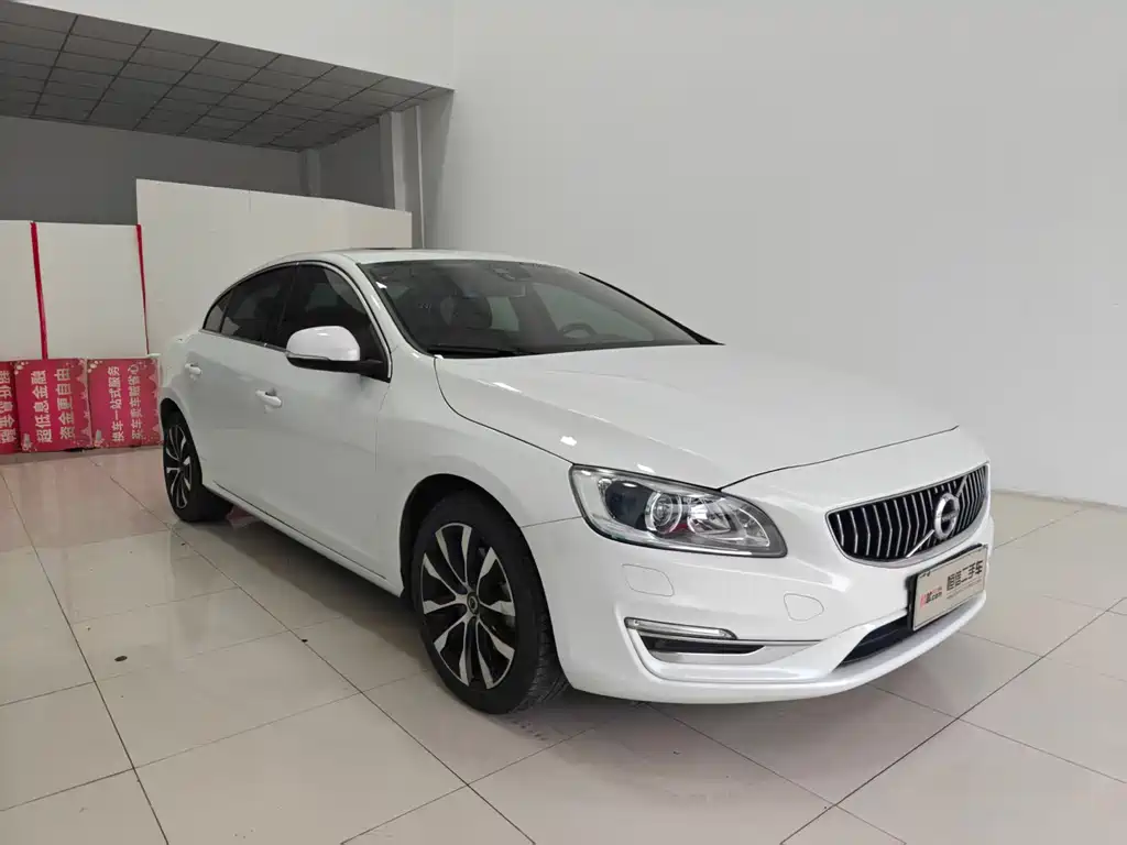 Volvo S60 2019 S60L T3 Smart Edition купить на сайте DeffCars