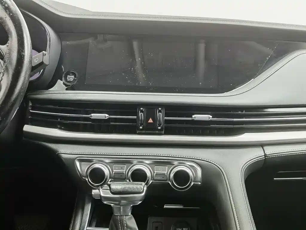 Changan CS95 2019 2.0T two-wheel drive luxury model купить на сайте DeffCars