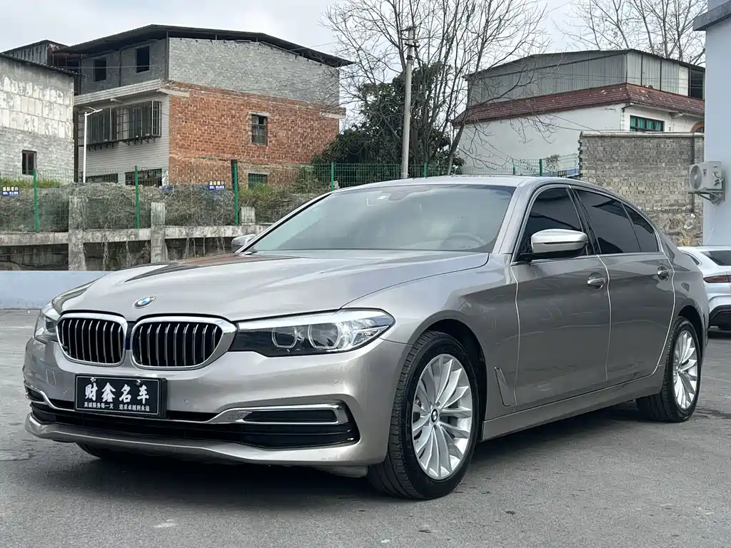 BMW 5 Series 2020 525Li Luxury Package купить на сайте DeffCars
