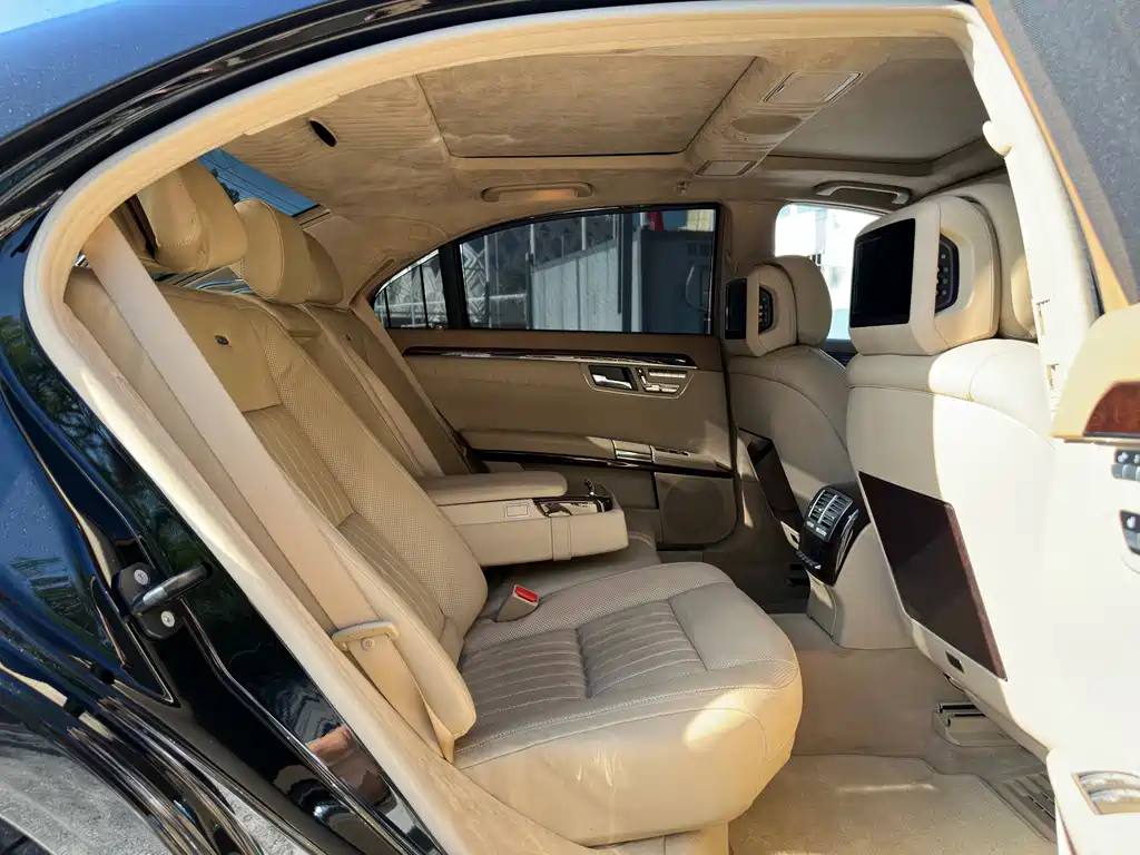 Mercedes S-Class 2010 S 600L купить на сайте DeffCars