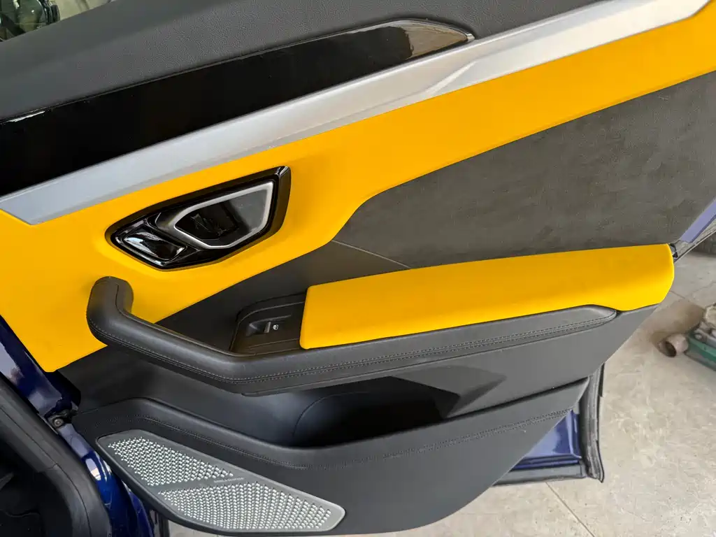 Urus 2018 4.0T V8 купить на сайте DeffCars