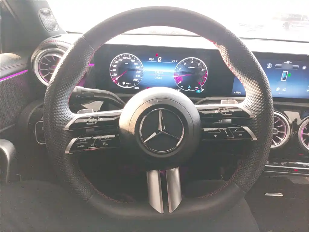 Mercedes-Benz A-Class 2023 A 200 L Fashion Model купить на сайте DeffCars